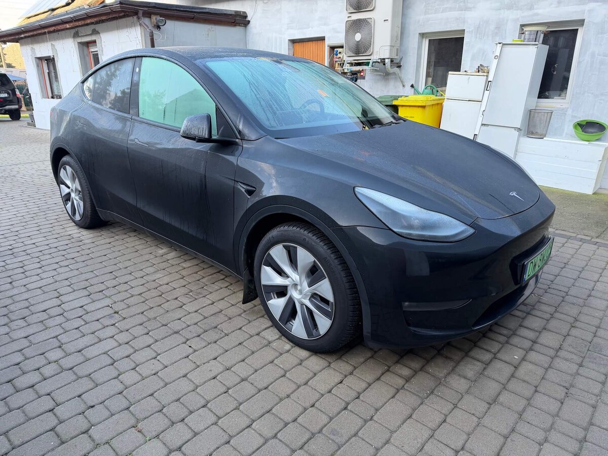 [SPRZEDAM] Tesla Model Y 2023 LR AWD (cesja leasingu)